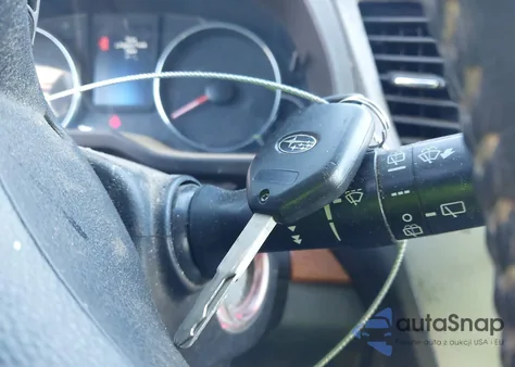 2014 Subaru Outback 2.5I Limited z USA, uszkodzony, nr VIN 4S4BRBLC9E3289705